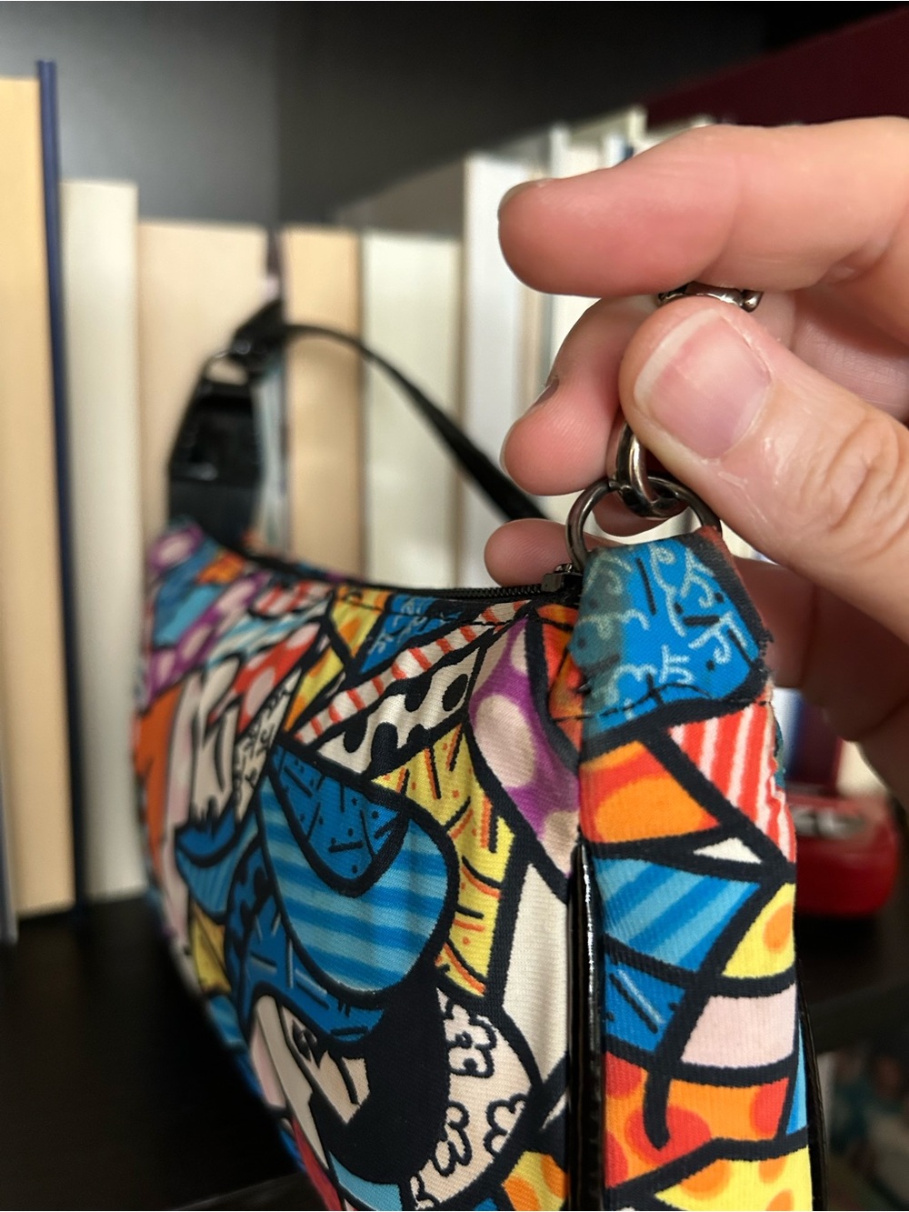 Donald J Pliner x Romero Britto Collaboration Shoulder Bag - Picture 10 of 10
